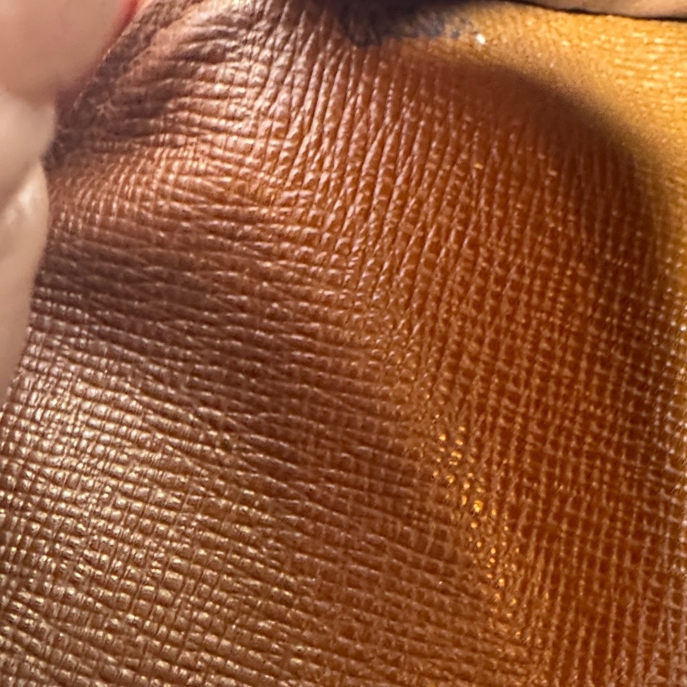 Louis Vuitton Dark Brown and Gold Monogram wallet - Picture 5 of 5